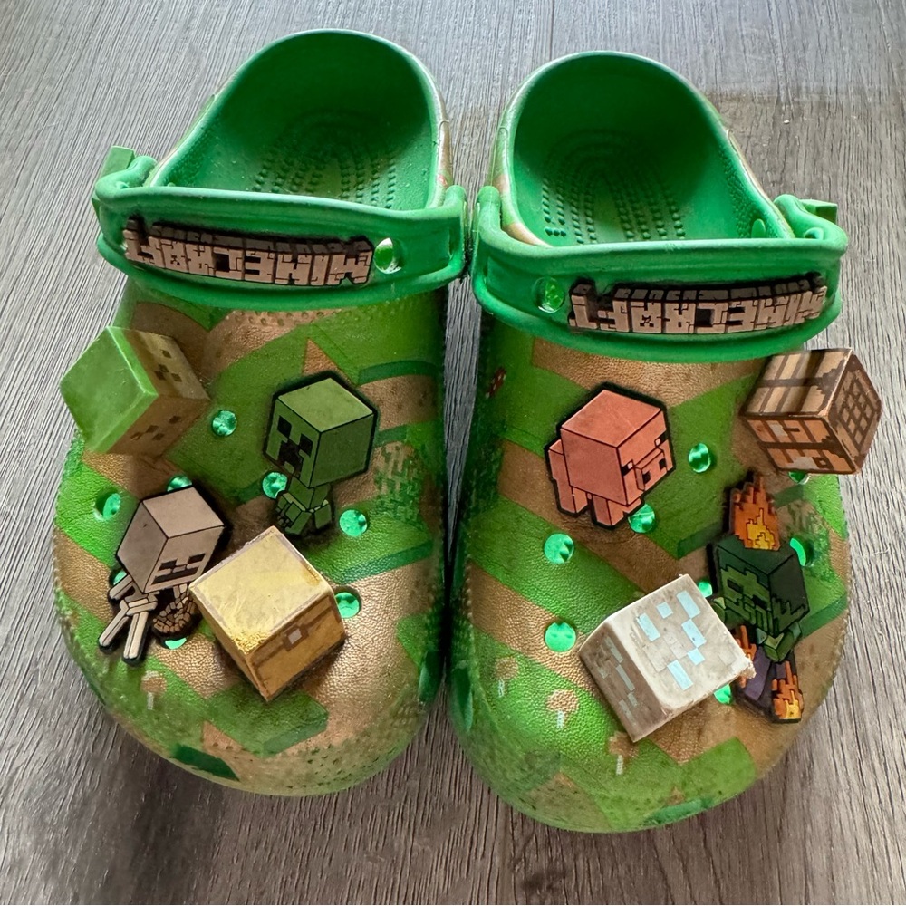 Minecraft Crocs Size J1